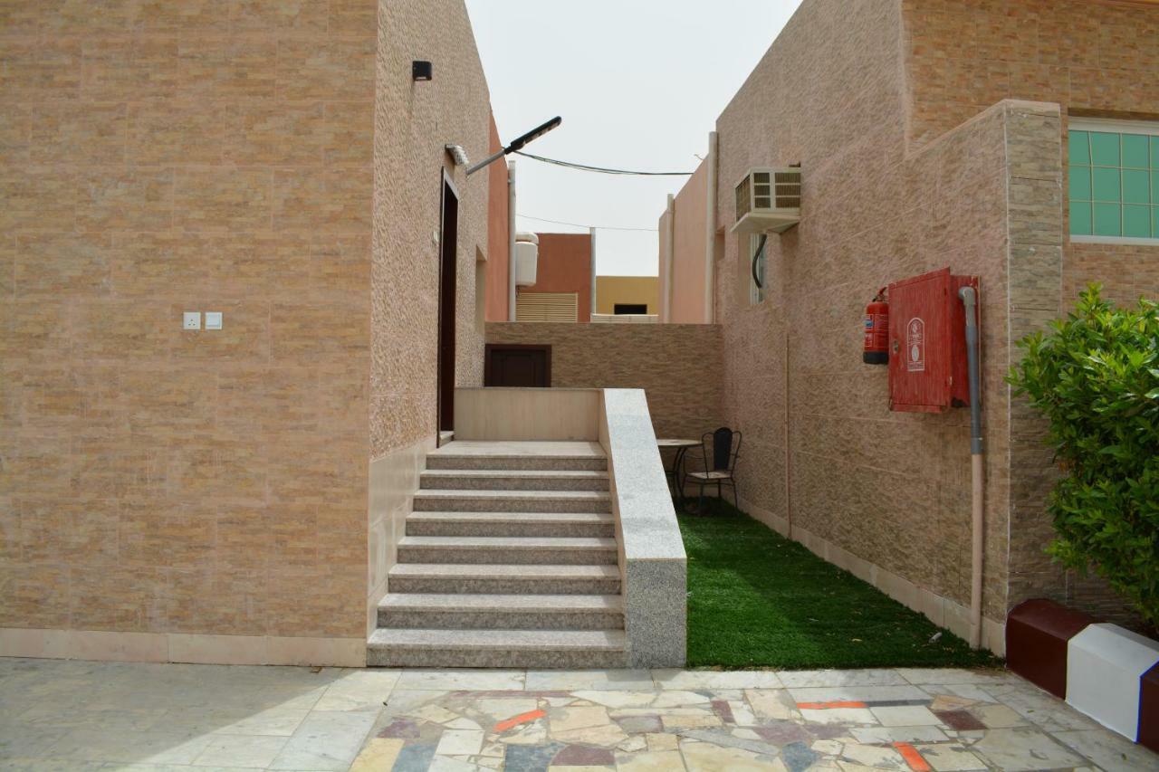 منتجع شاطئ العرب - خليج الرايس Rayyis Extérieur photo